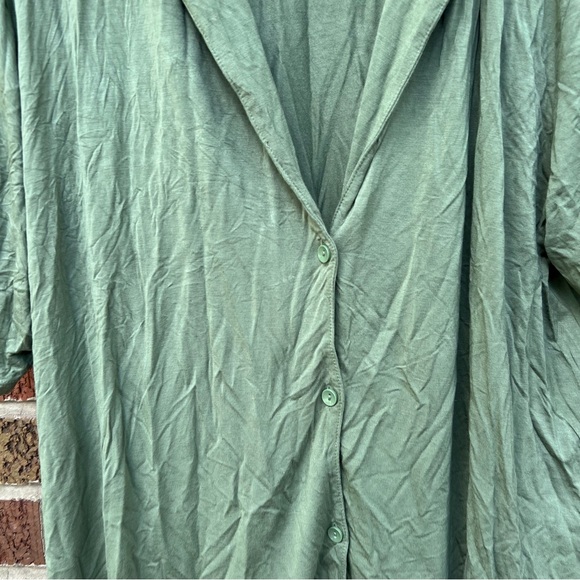 ASOS design Olive Collared Button Short Sleeve Pajama Top - Picture 3 of 5